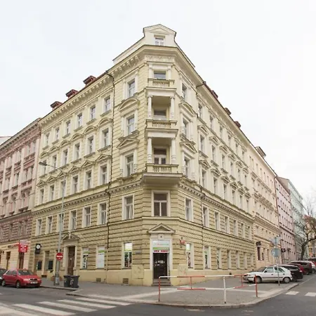 Byt 20 Kwatera prywatna Praga